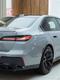 بي ام دبليو الفئة 7